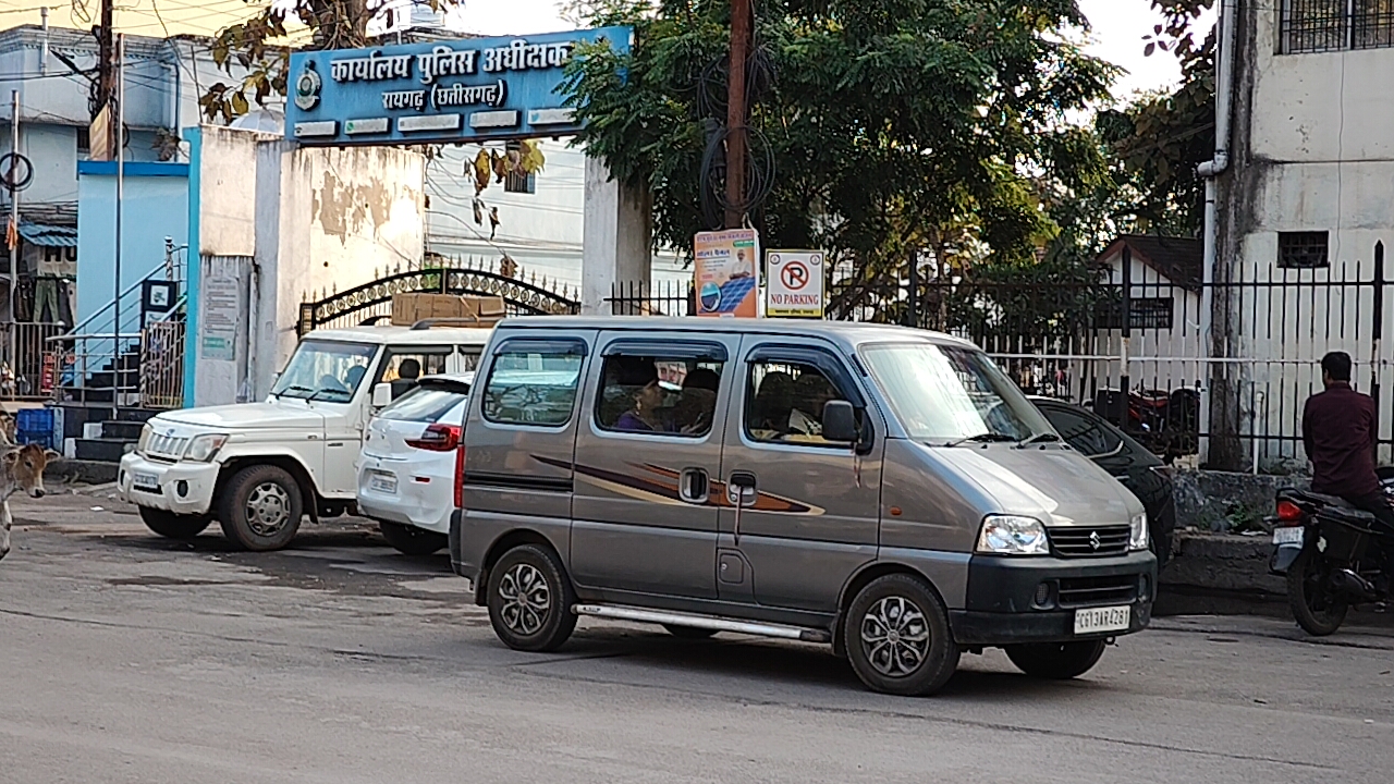 भगवान भरोसे रायगढ़ की ट्रैफिक व्यवस्था: जलती लाइटें, बुझता सिस्टम ।