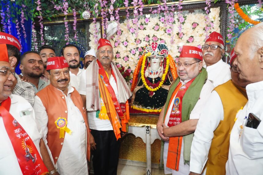 सिंधी समाज द्वारा धूमधाम से मनाया गया चेट्रीचंड महोत्सव, झूलेलाल मंदिर में विभिन्न कार्यक्रम का हुआ आयोजन