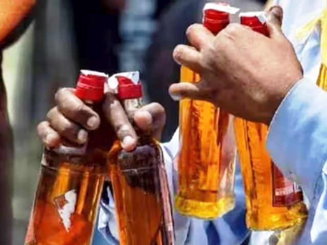 रायपुर,@अब शराब से 11000 करोड़ कमाएगी छत्तीसगढ़ सरकार